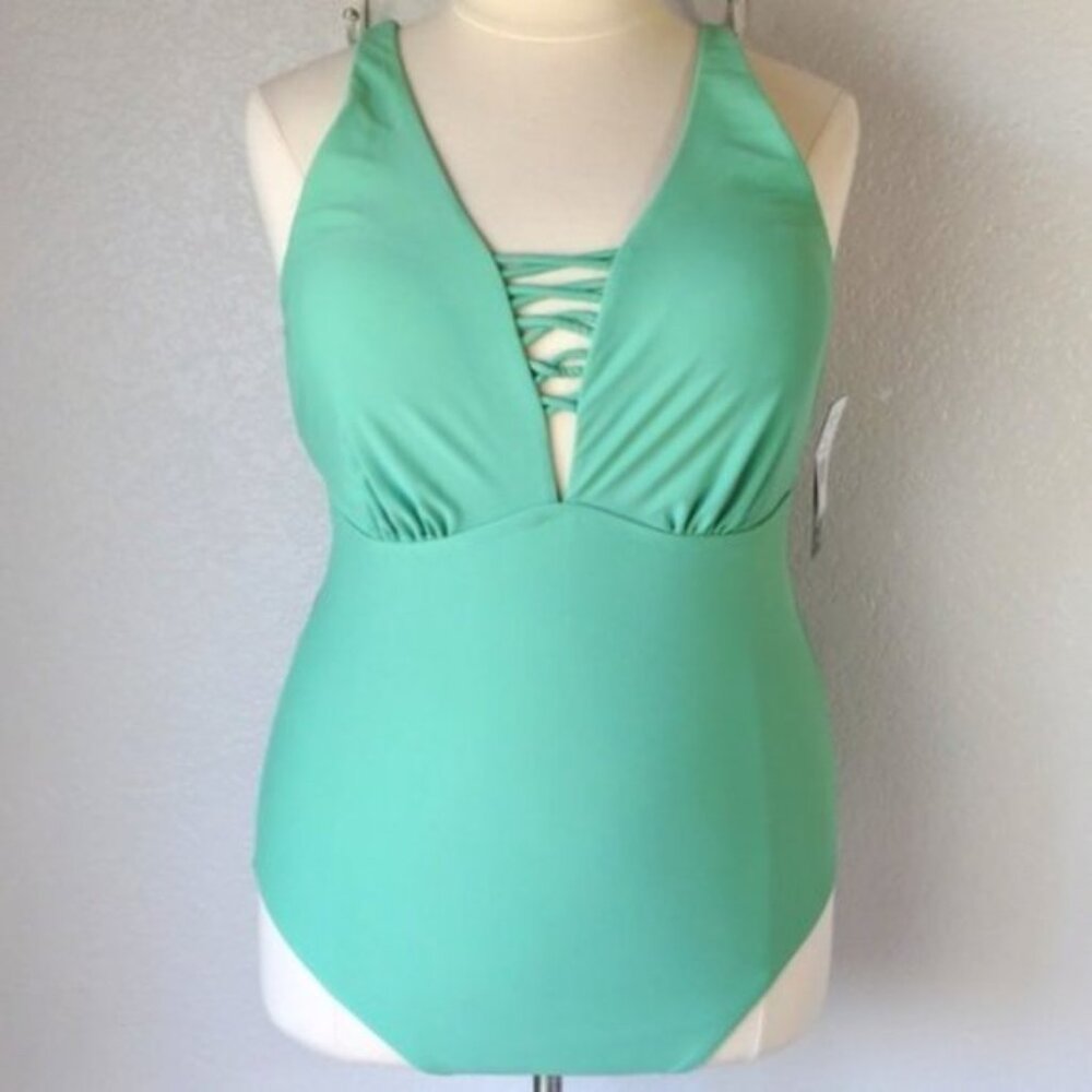 Allure 3X Old-Money One-Piece Swimsuit Light Green Fully Lined Tummy Control